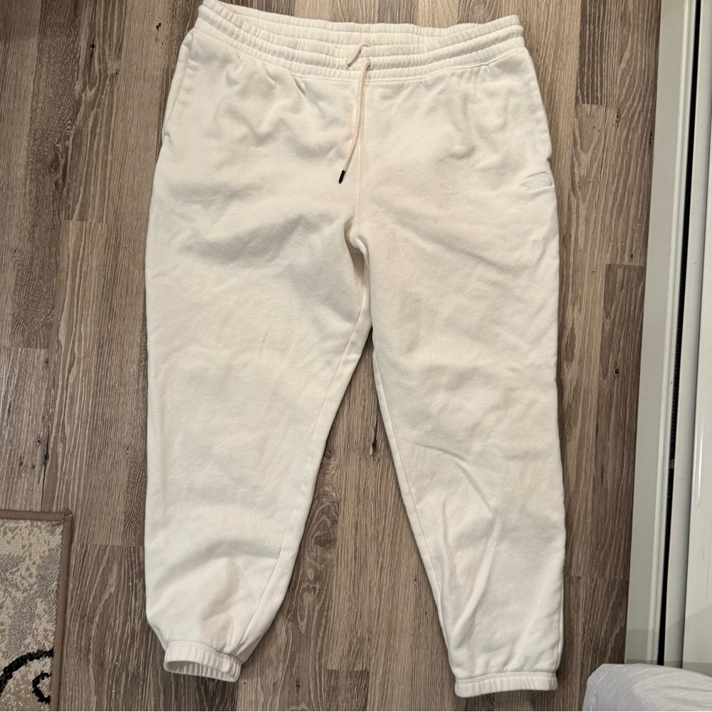The North Face Women’s Off-White oversized Joggers XXL